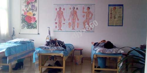 中医理疗馆实体书引流案例