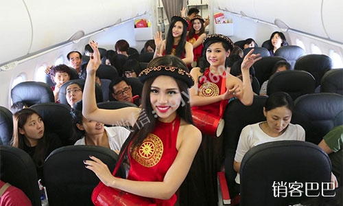 越捷航空的低价营销策略，世界最便宜的航空公司，如何赚到12个亿