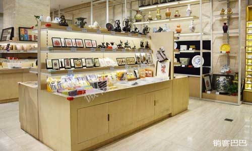 销售的技巧和策略，工艺品店改变销售策略，仅用2招就提升了业绩