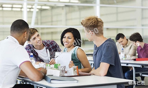 资源整合营销案例，一无所有的大学生整合学校食堂年赚60万