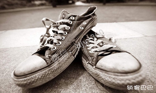 鞋店怎么做活动吸引人，鞋店老板用免费模式，每个月营业额从5万到35万