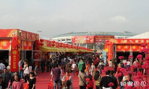 展销会策划方案，如何通过鱼饵吸引顾客，提前积累人气引爆现场