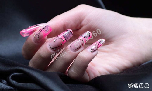 美甲店拓客方案，如何利用渠道嵌入技术，快速创造属于自己的财富